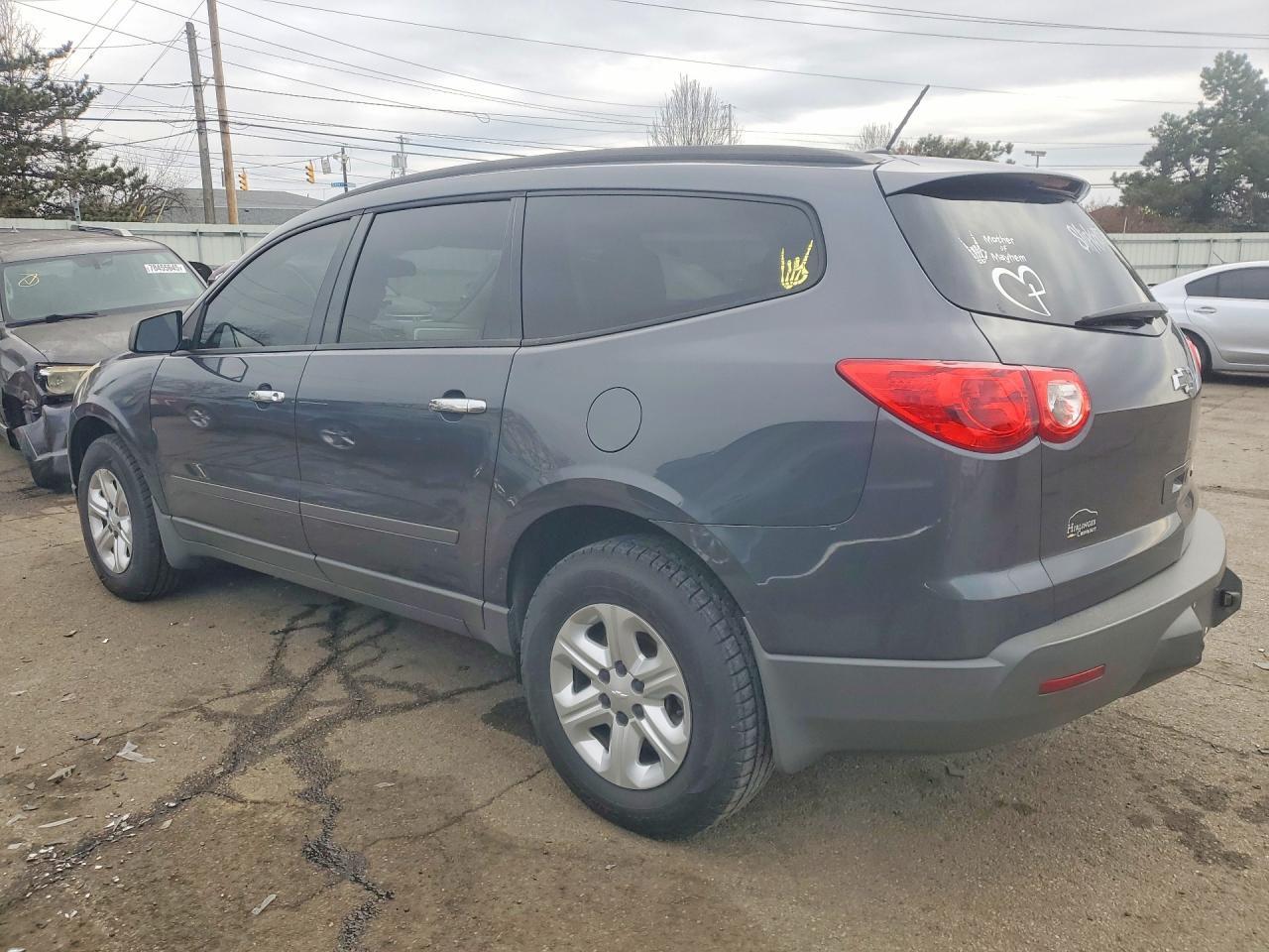 2012 Chevrolet Traverse Ls - Image 2