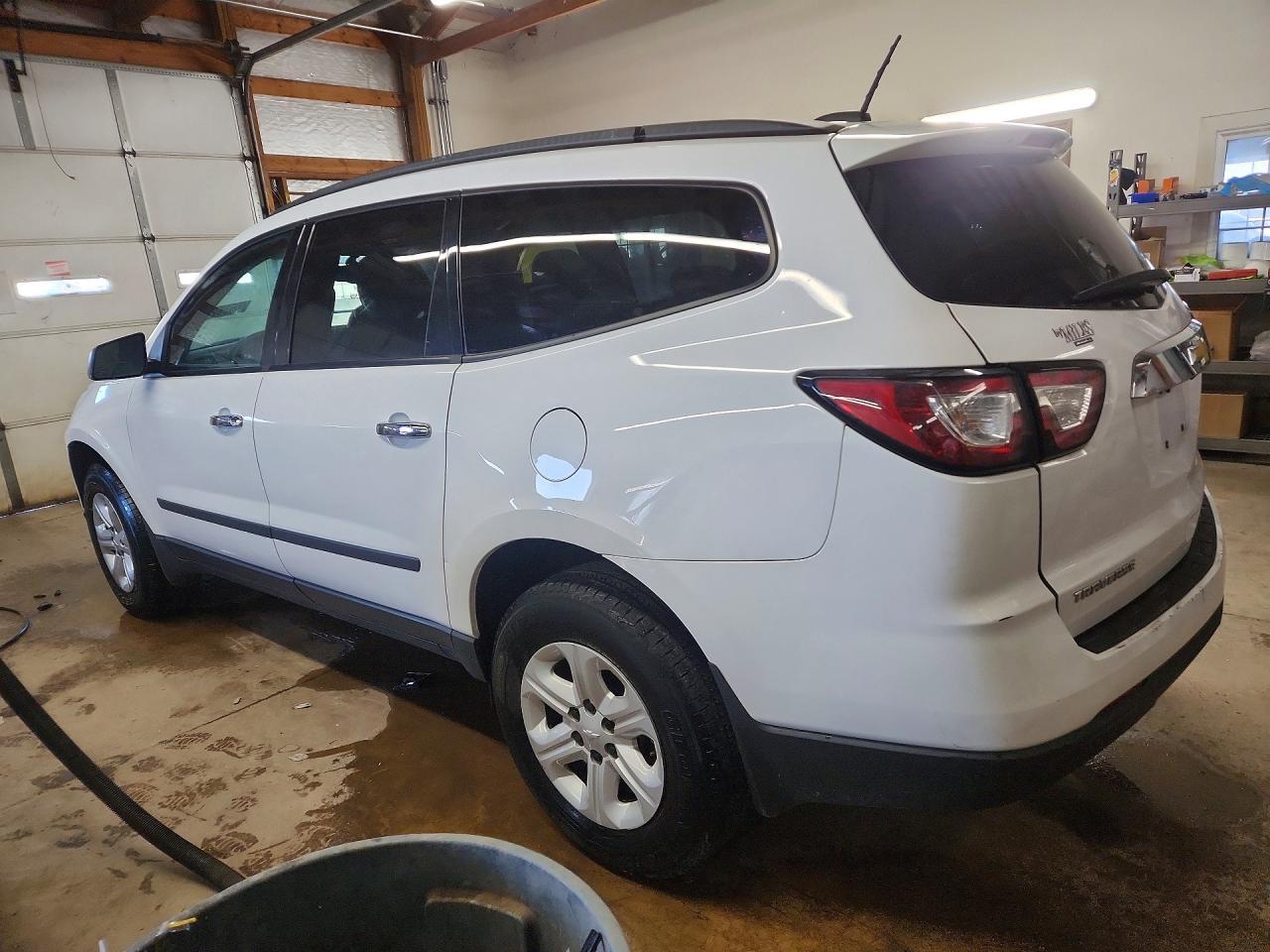 2017 Chevrolet Traverse Ls - Image 2