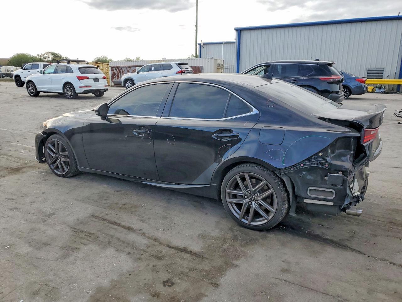 2016 Lexus Is 300 Base - Фото 2