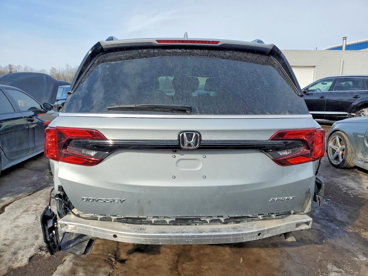 2025 Honda Odyssey Sport-L - Фото 6