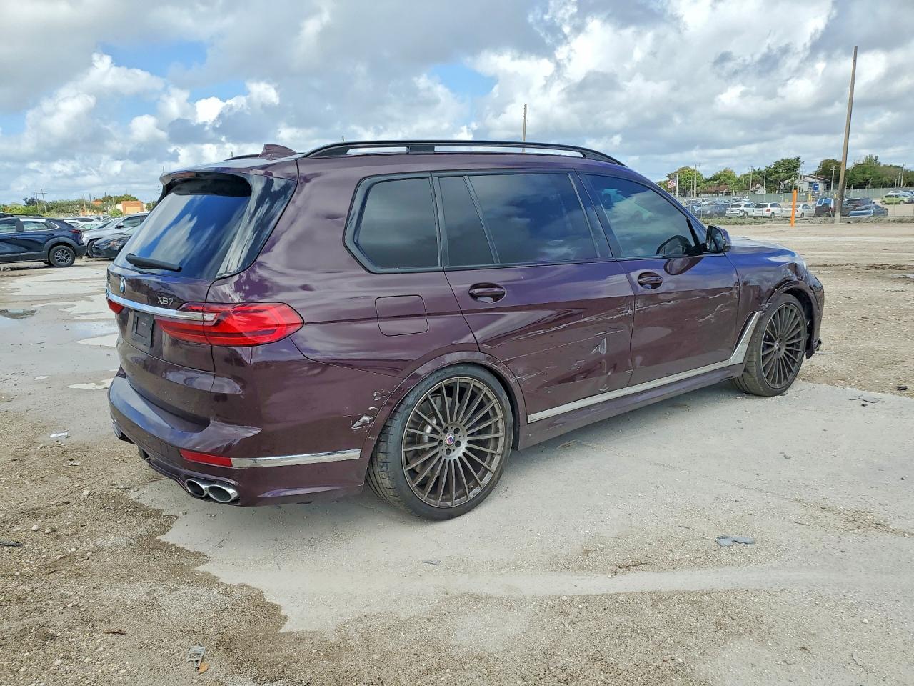 2021 BMW X7 Alpina Xb7 - Фото 3