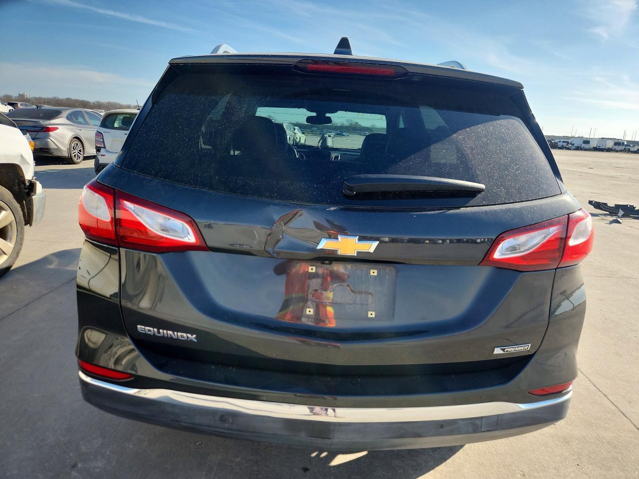 2018 Chevrolet Equinox Premier - Image 6