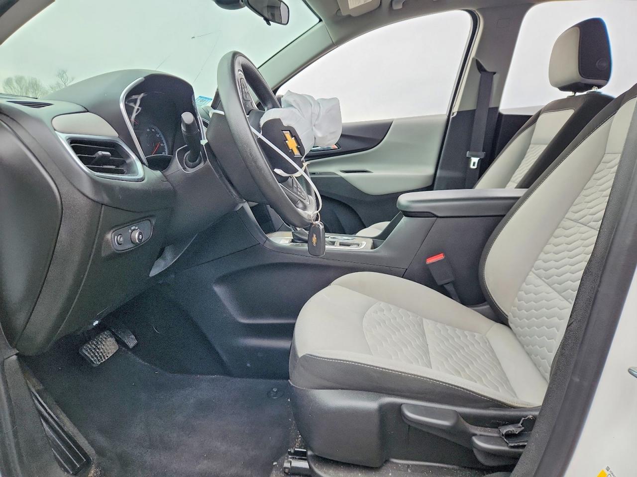 2021 Chev Equinox - Фото 7