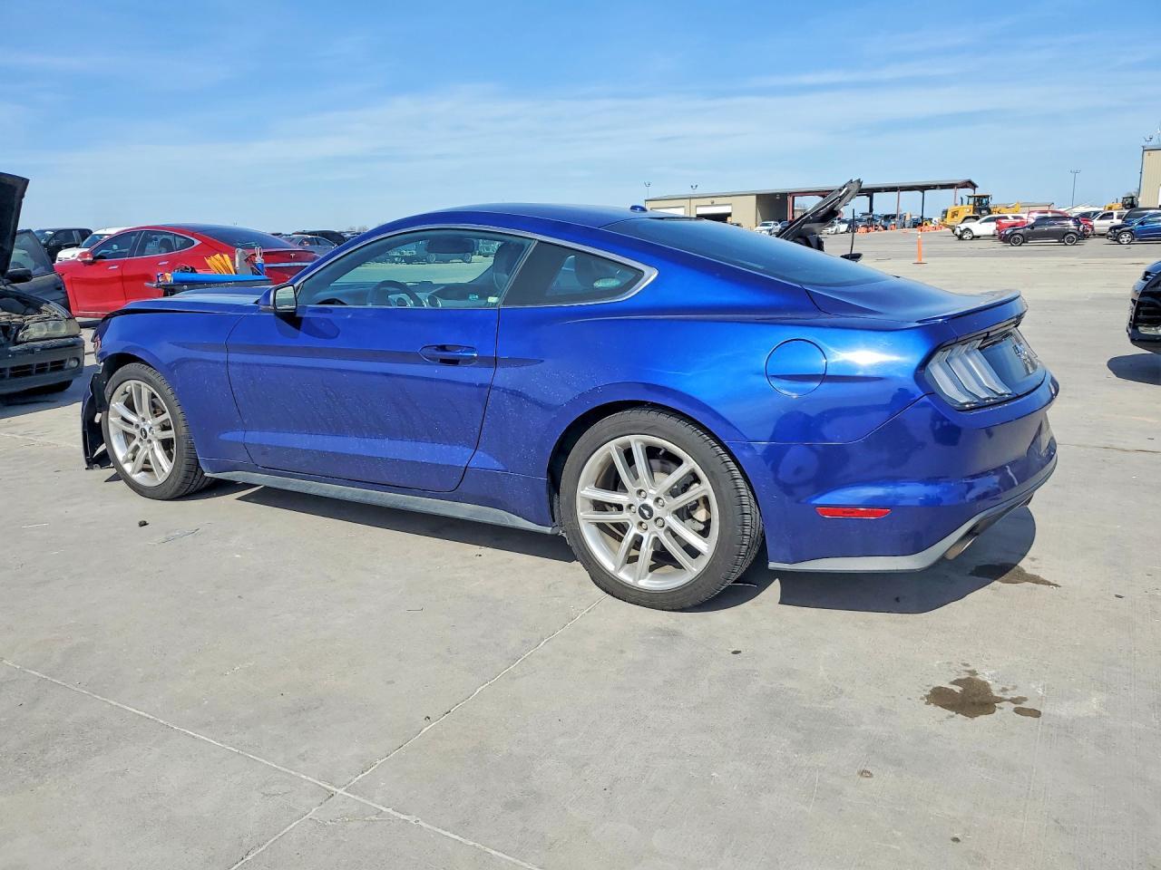 2016 Ford Mustang - Фото 2