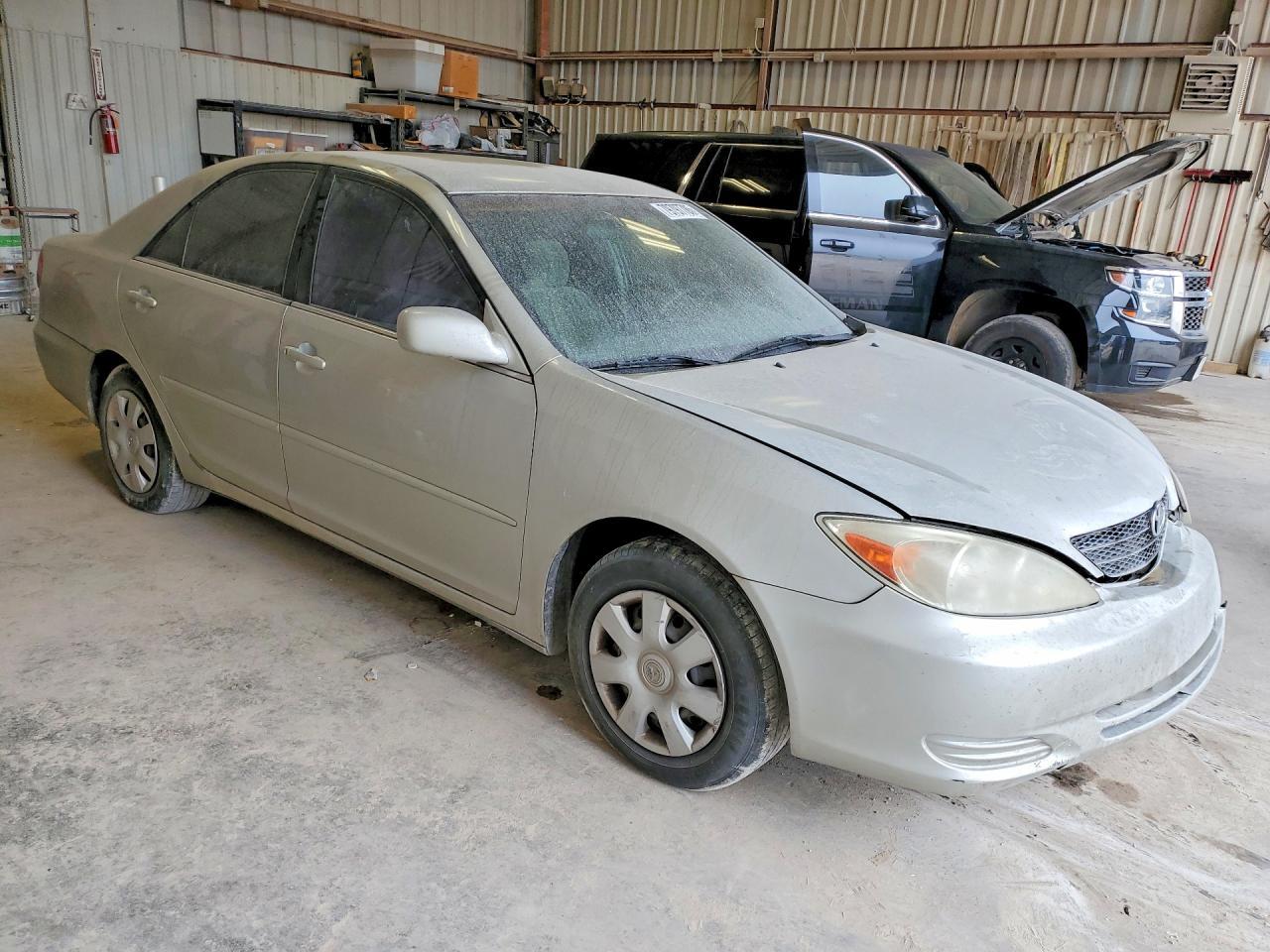 2002 Toyota Camry - Image 4
