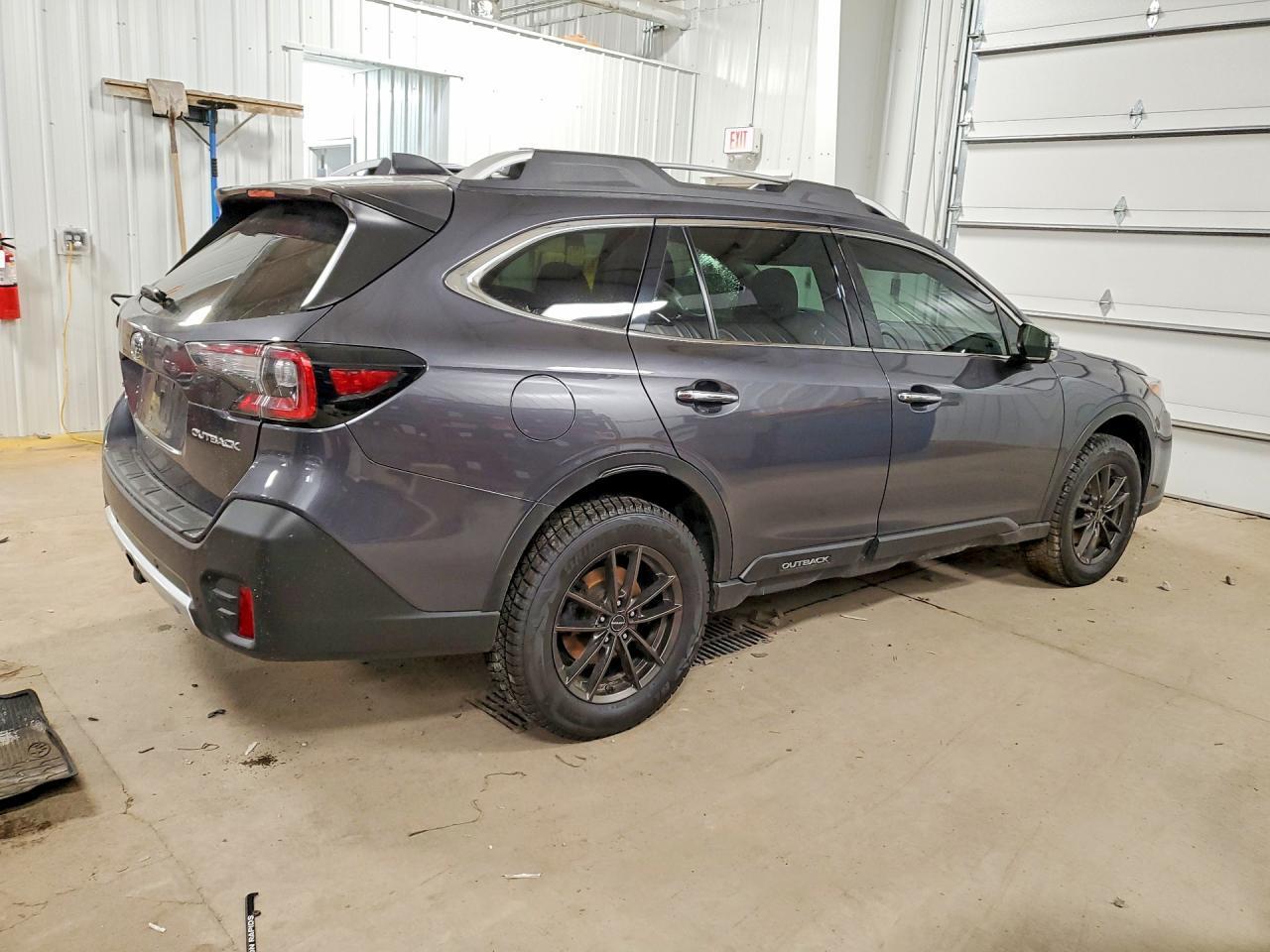 2022 Subaru Outback Touring - Image 3
