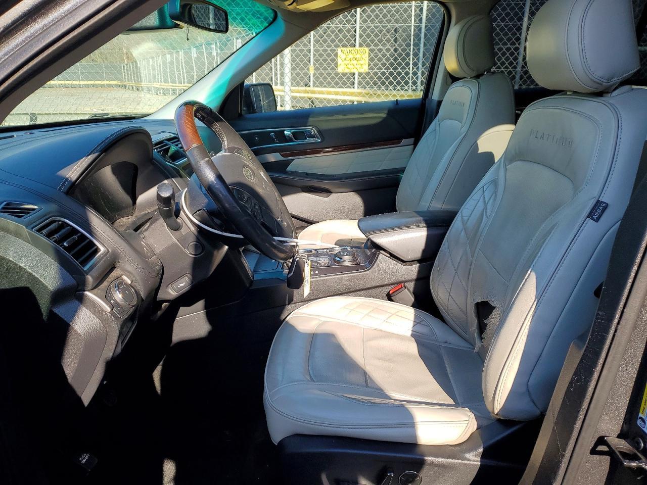 2017 Ford Explorer Platinum - Фото 7