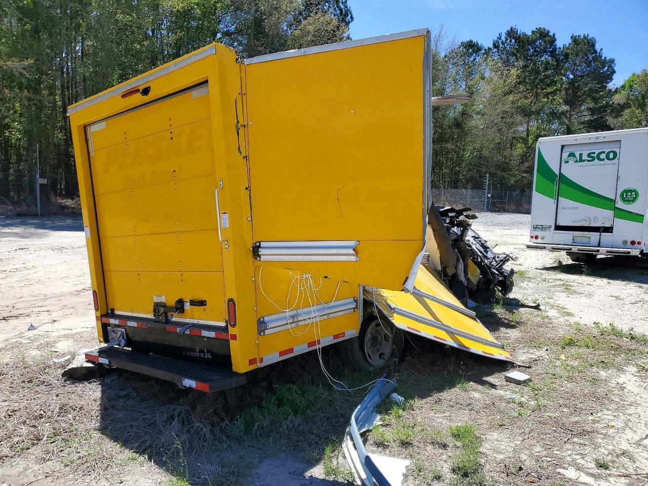 2021 GMC Savana Box Truck - Фото 4