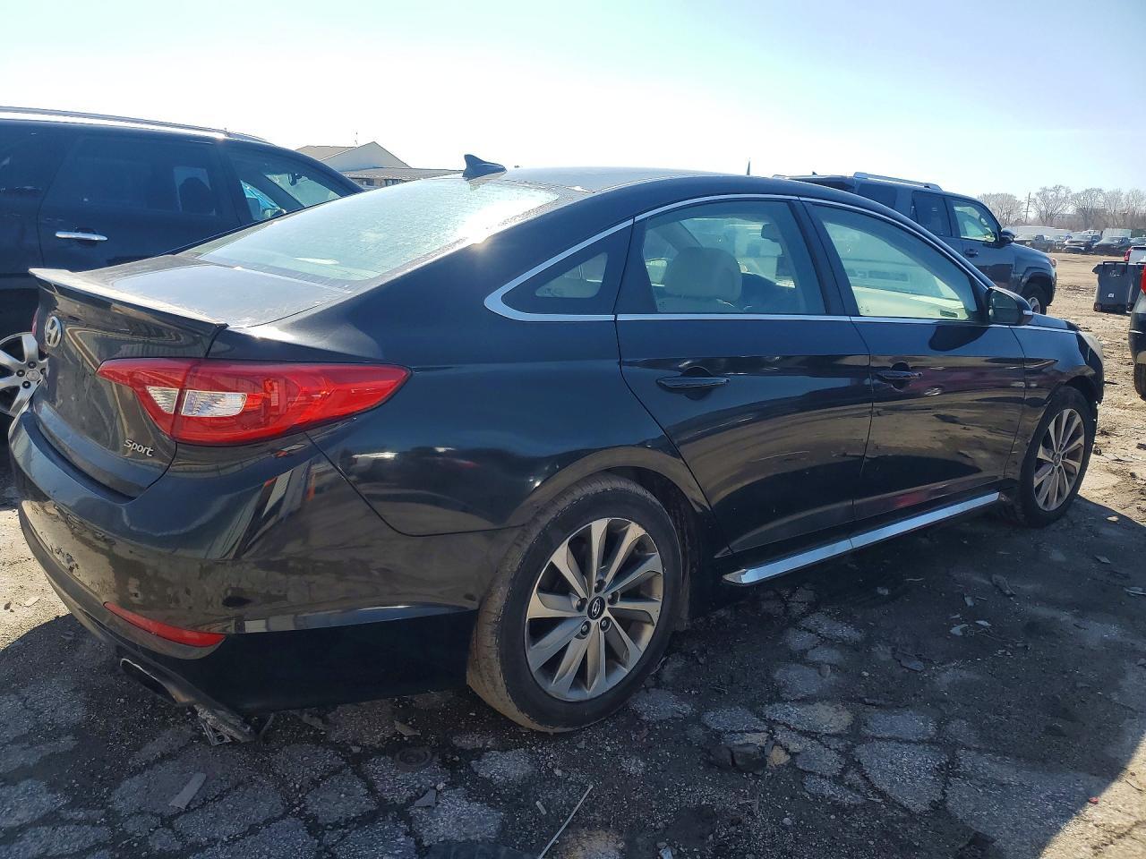 2015 Hyundai Sonata Sport - Фото 3