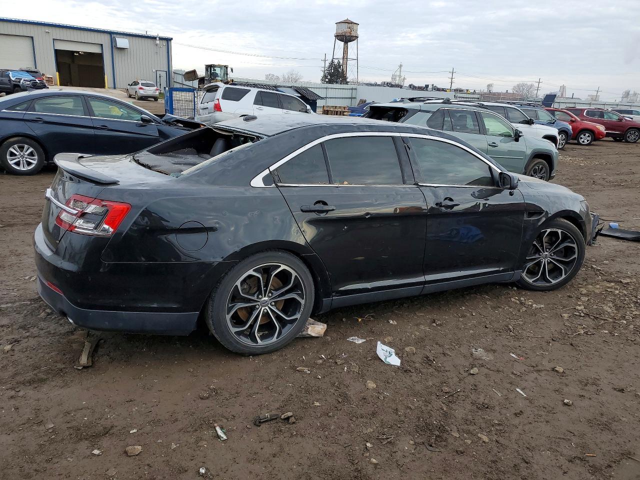 2014 Ford Taurus Sho - Фото 3