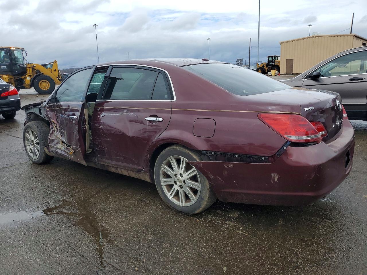 2009 Toyota Avalon Limited - Фото 2