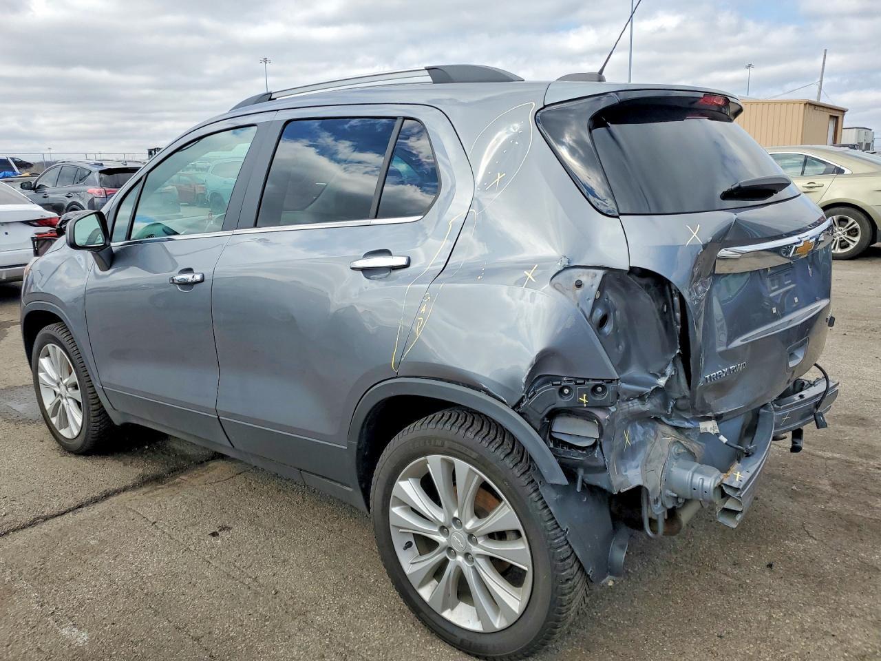 2020 Chevrolet Trax Premier - Фото 2