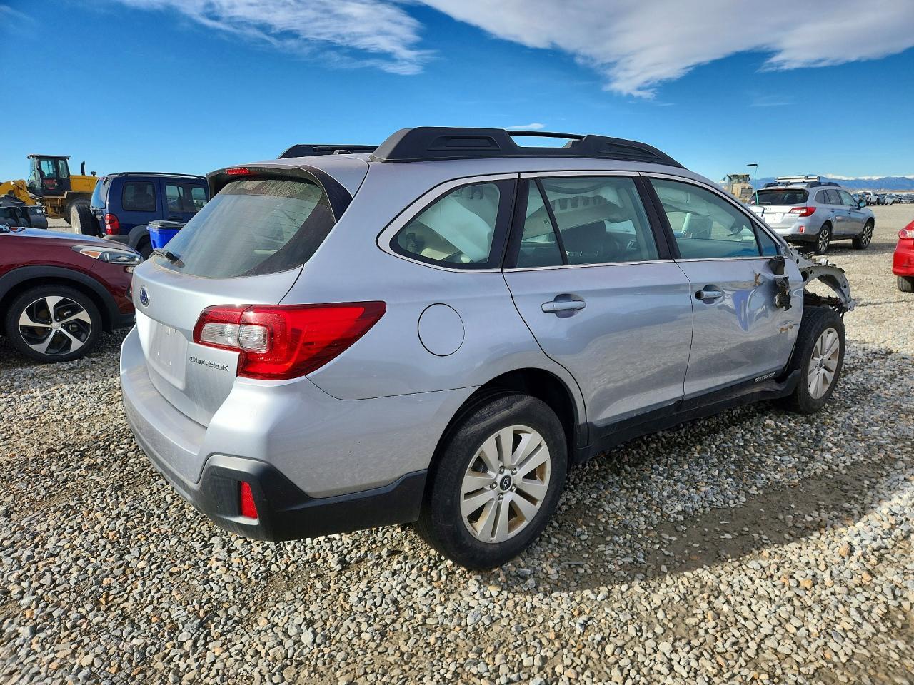 2019 Subaru Outback - Фото 3