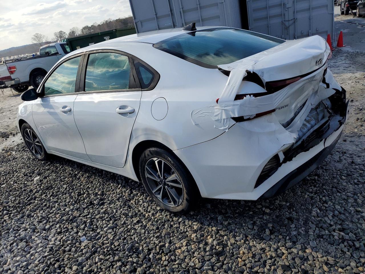 2022 Kia Forte Lxs - Фото 2