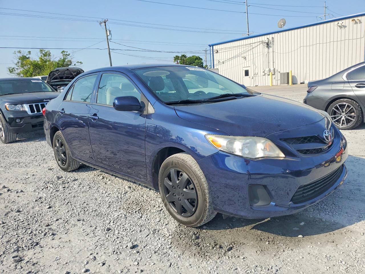 2012 Toyota Corolla L - Image 4