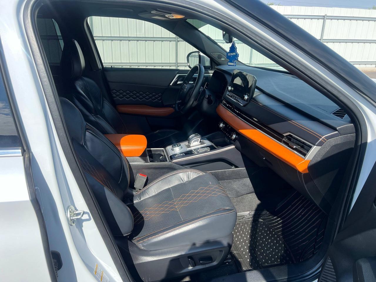 2022 Mitsubishi Outlander Sel - Image 5