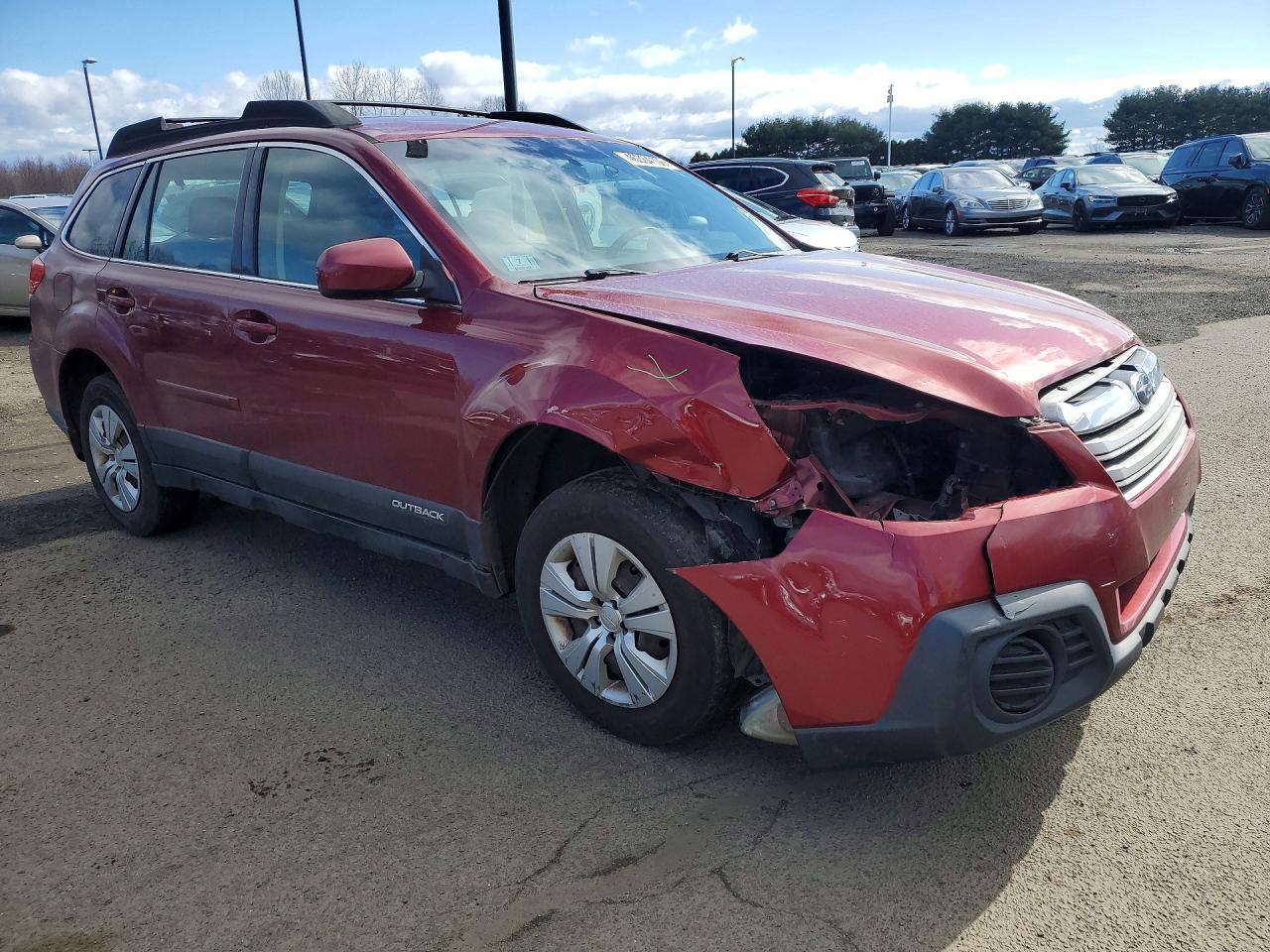 2013 Subaru Outback 2.5I - Image 4