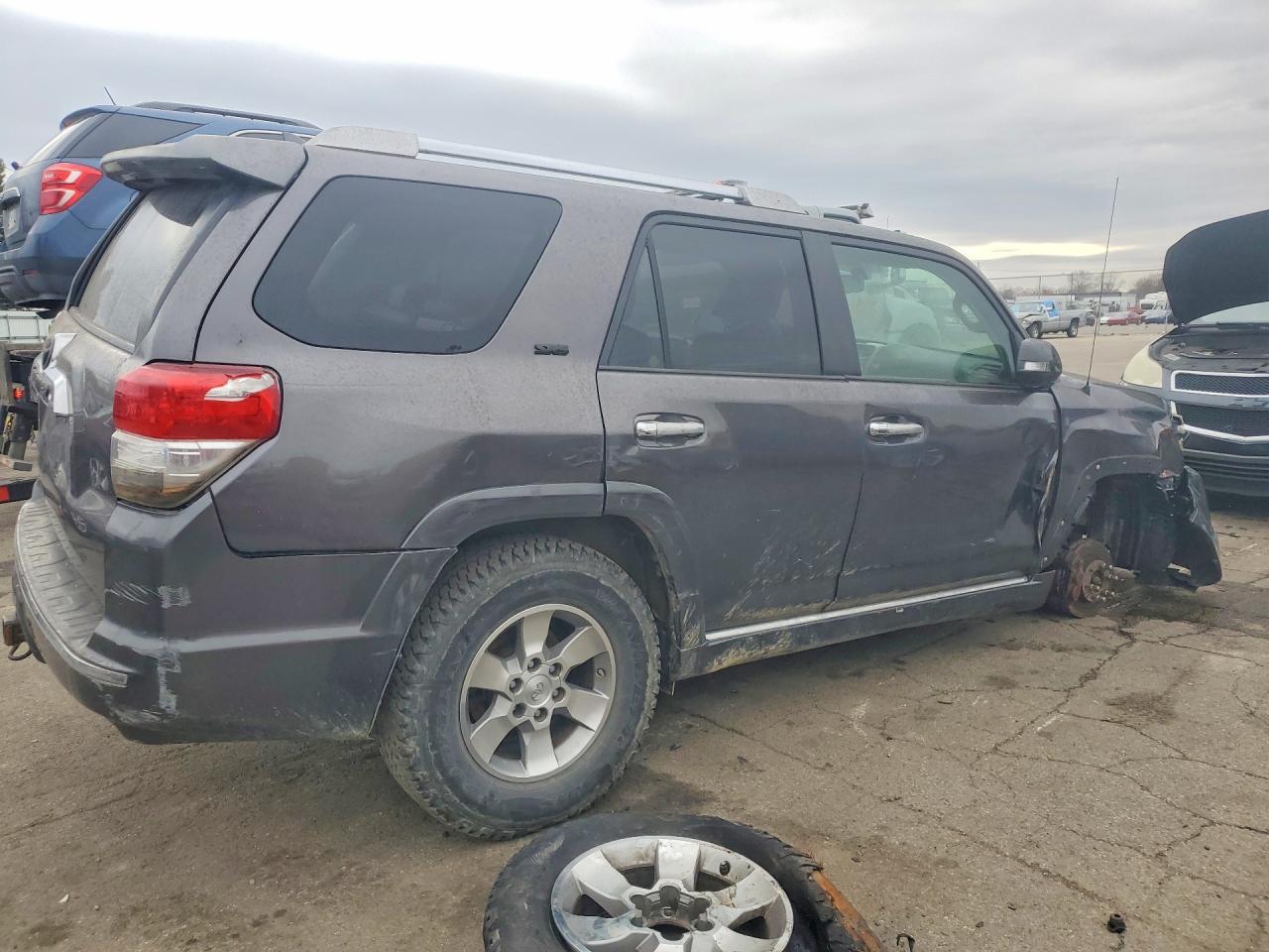 2010 Toyota 4Runner Sr5 - Фото 3