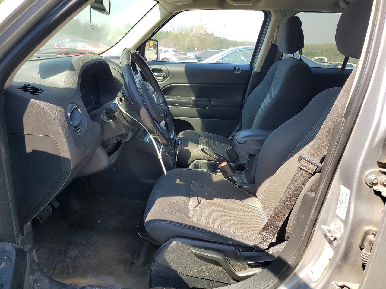 2016 Jeep Patriot Latitude - Фото 7