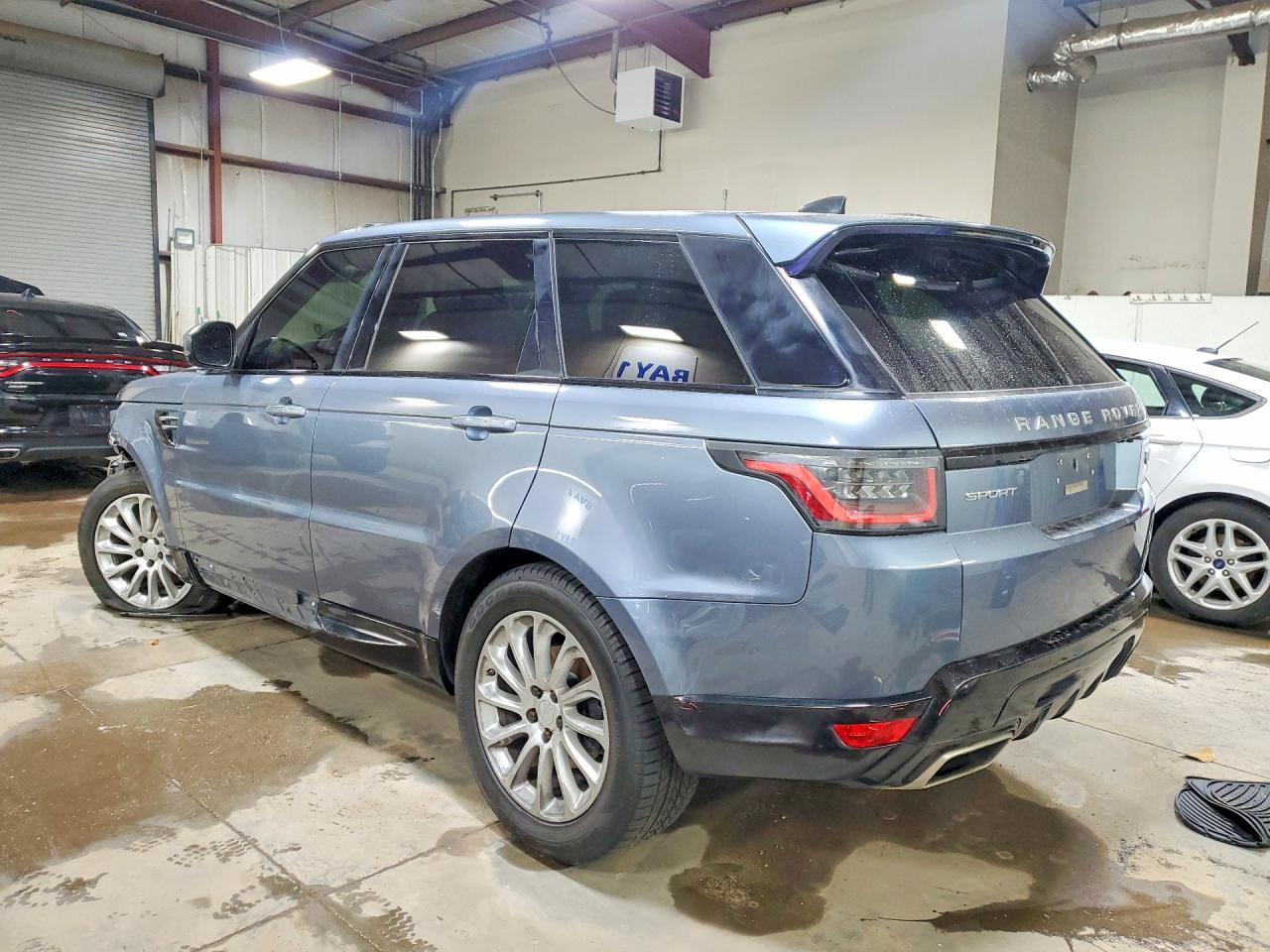 2018 Land Rover Range Rover Sport Se - Image 2
