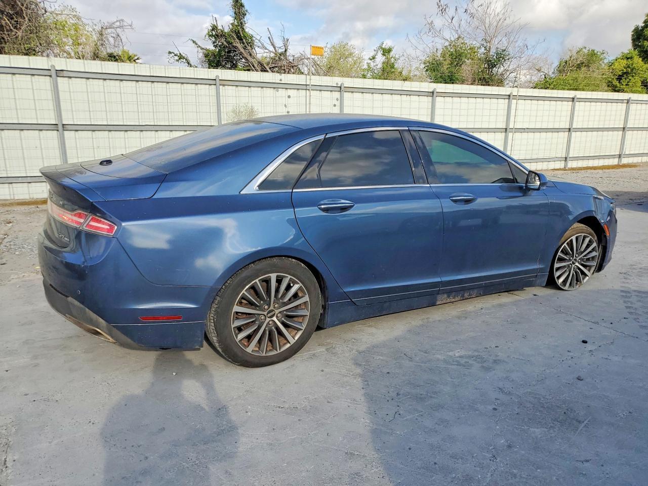 2018 Lincoln Mkz Premiere - Фото 3