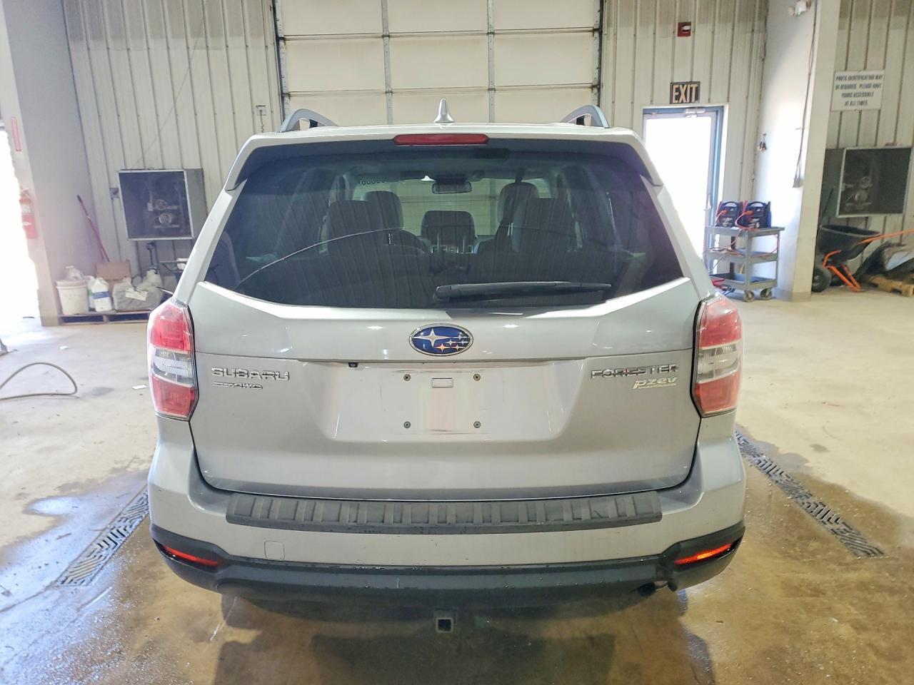 2017 Subaru Forester 2.5I Premium - Image 6