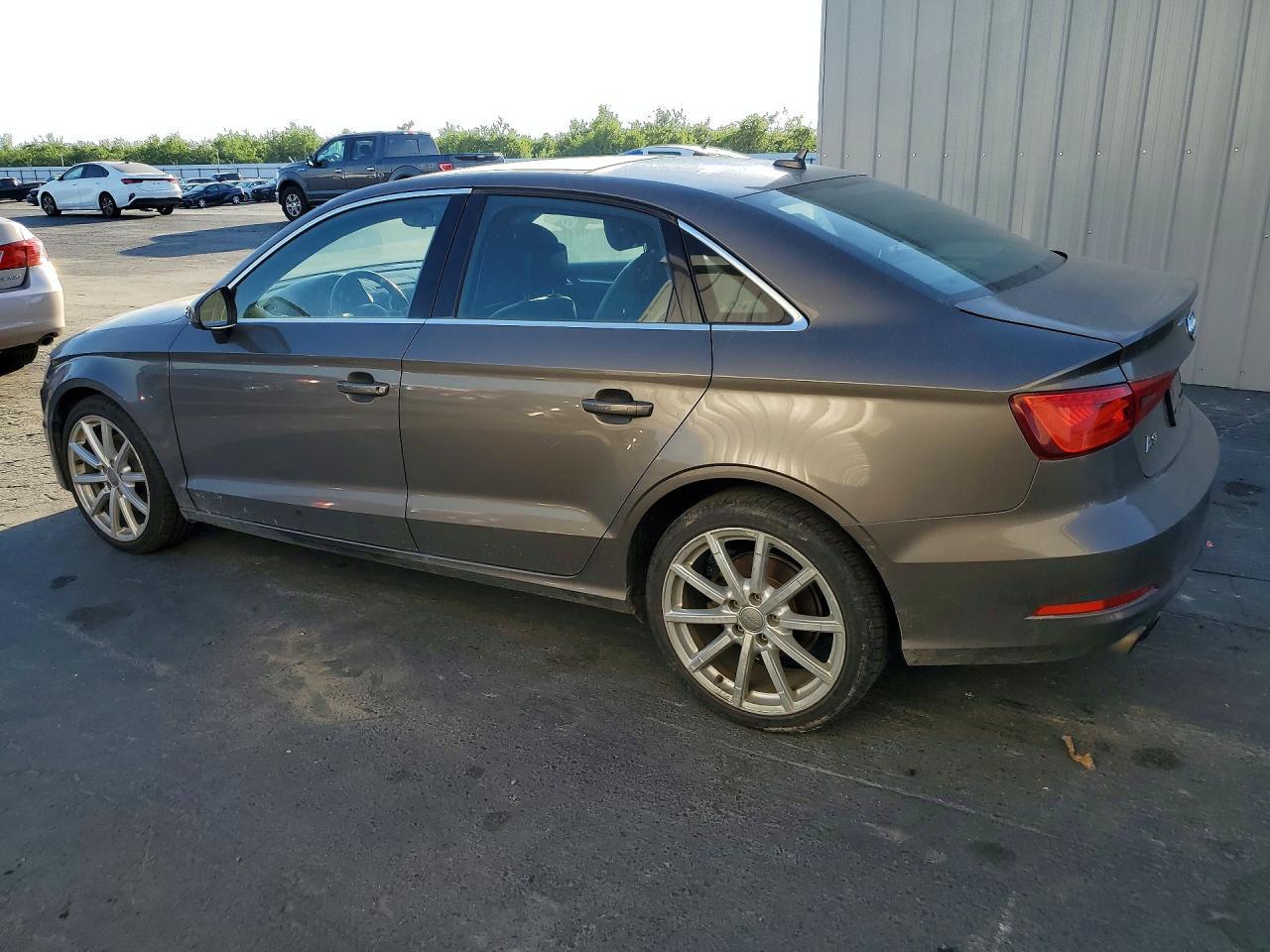 2015 Audi A3 Premium - Image 2