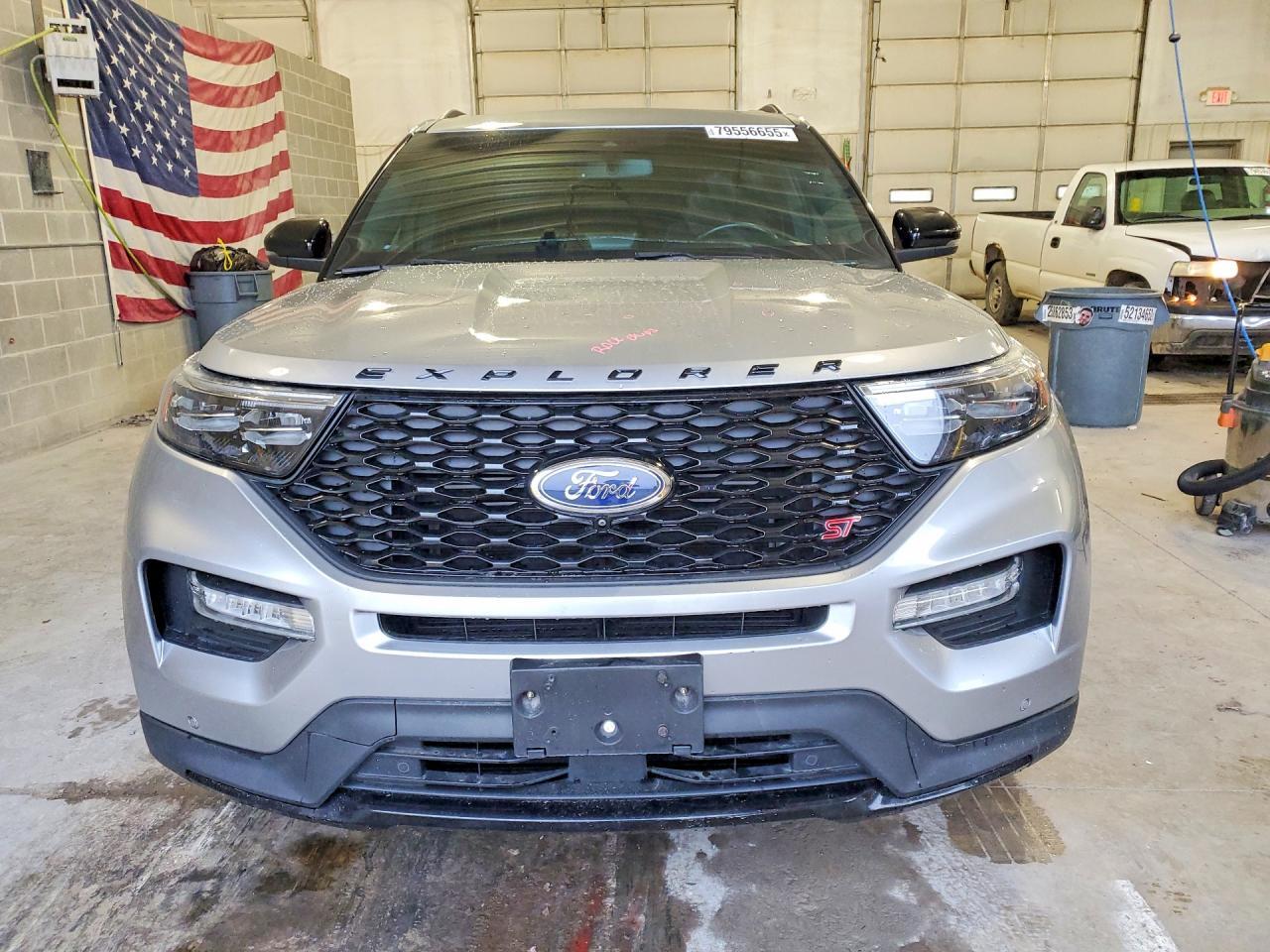 2021 Ford Explorer St - Image 5
