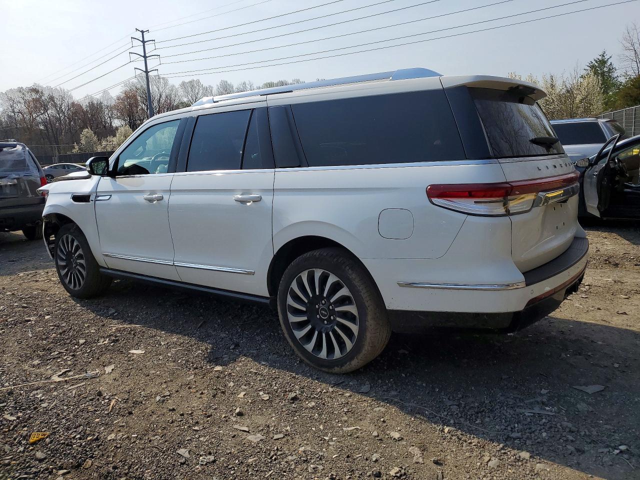 2022 Lincoln Navigator L Black Label - Фото 2