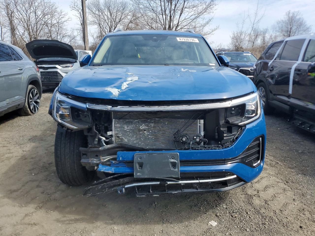 2025 Volkswagen Atlas Sel Premium R-Line - Image 5