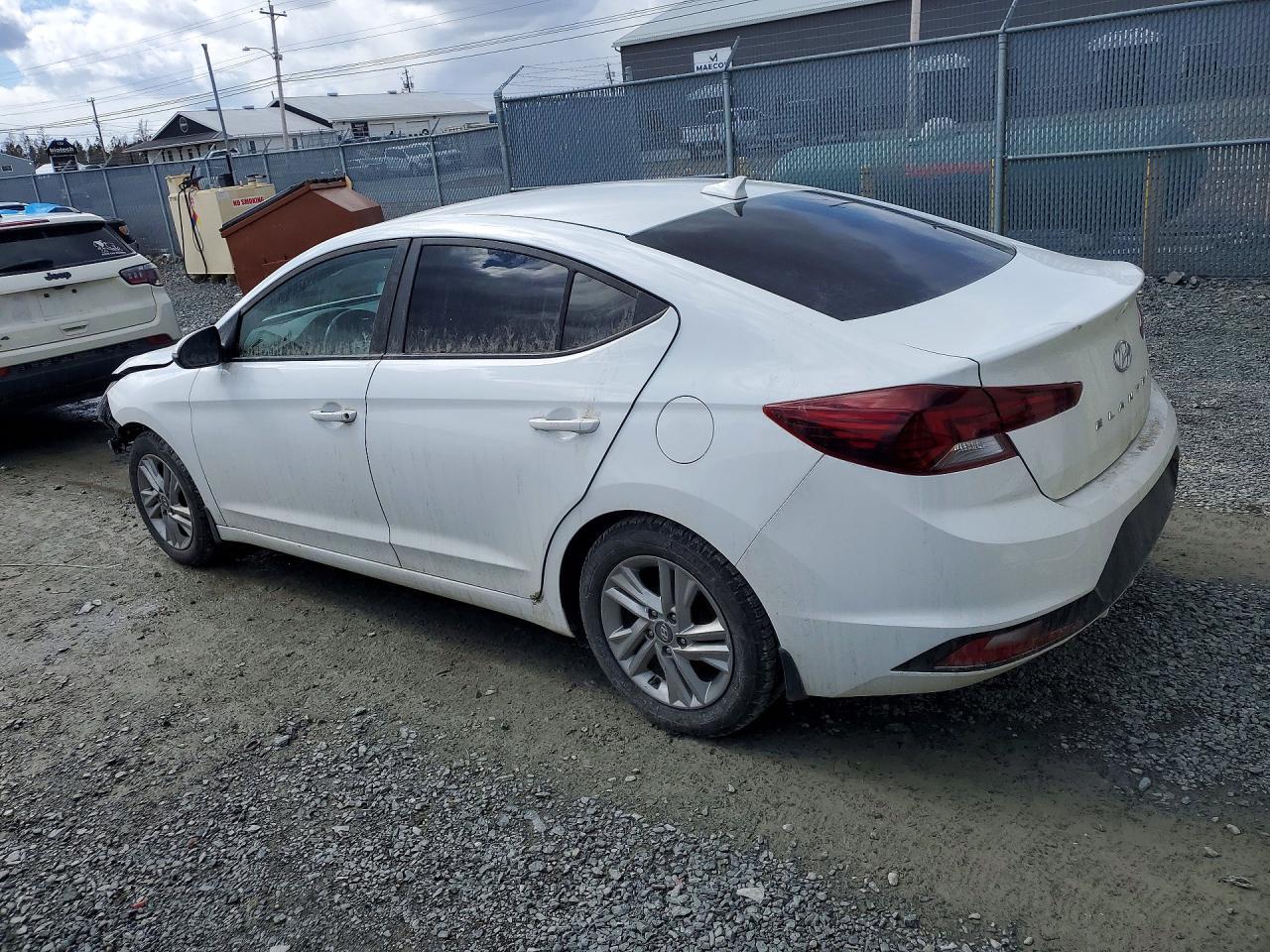 2020 Hyundai Elantra Sel - Фото 2