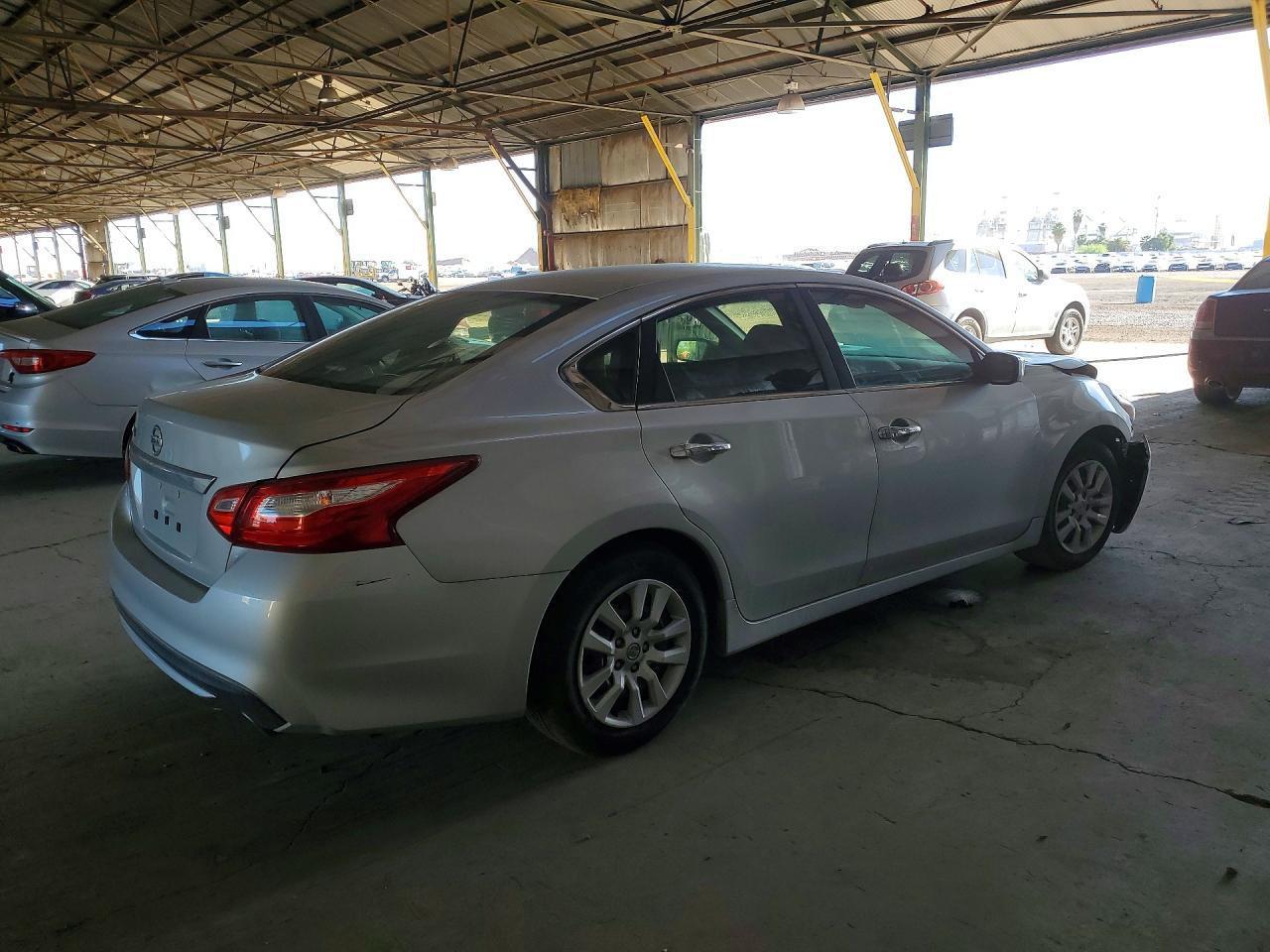 2016 Nissan Altima 2.5 S - Фото 3