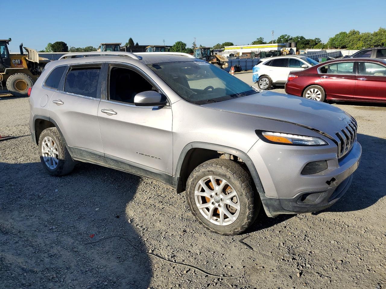 2018 Jeep Cherokee Latitude Plus - Фото 4