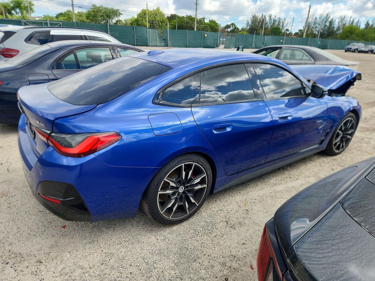 2023 BMW I4 M50 - Фото 3
