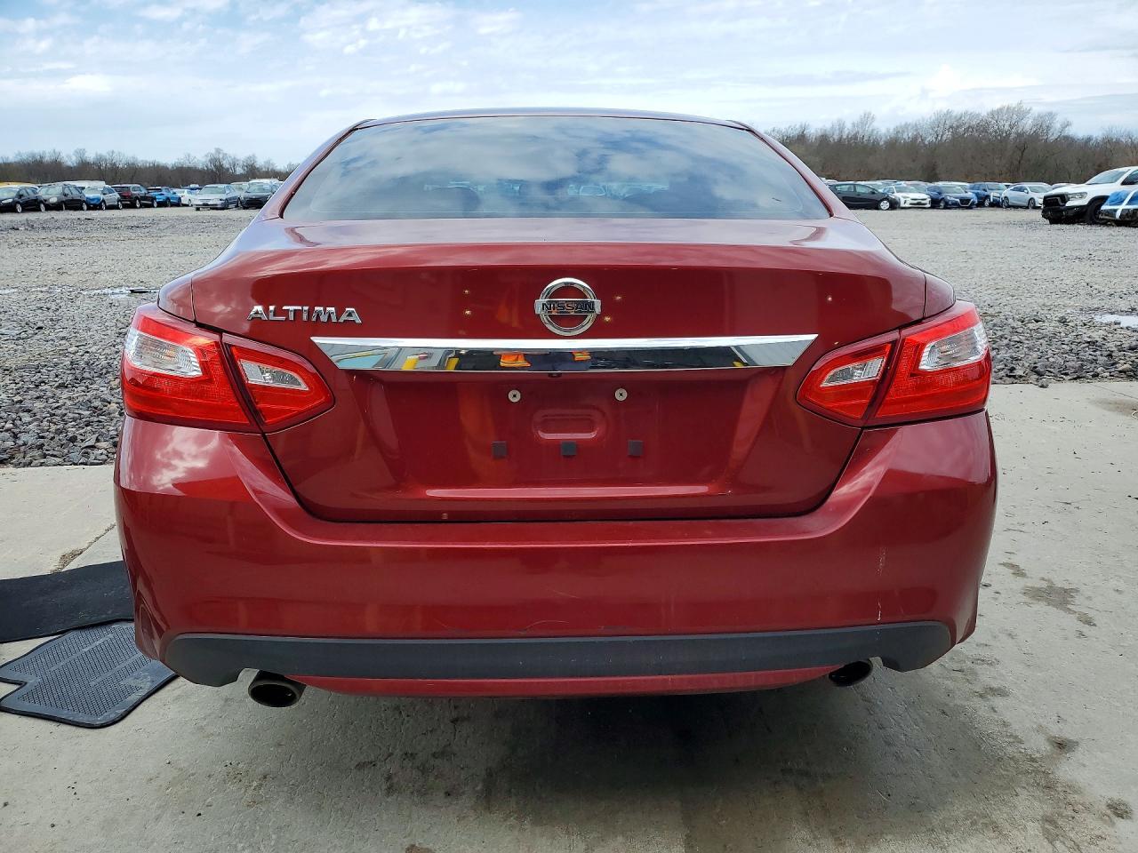 2016 Nissan Altima 2.5 S - Фото 6
