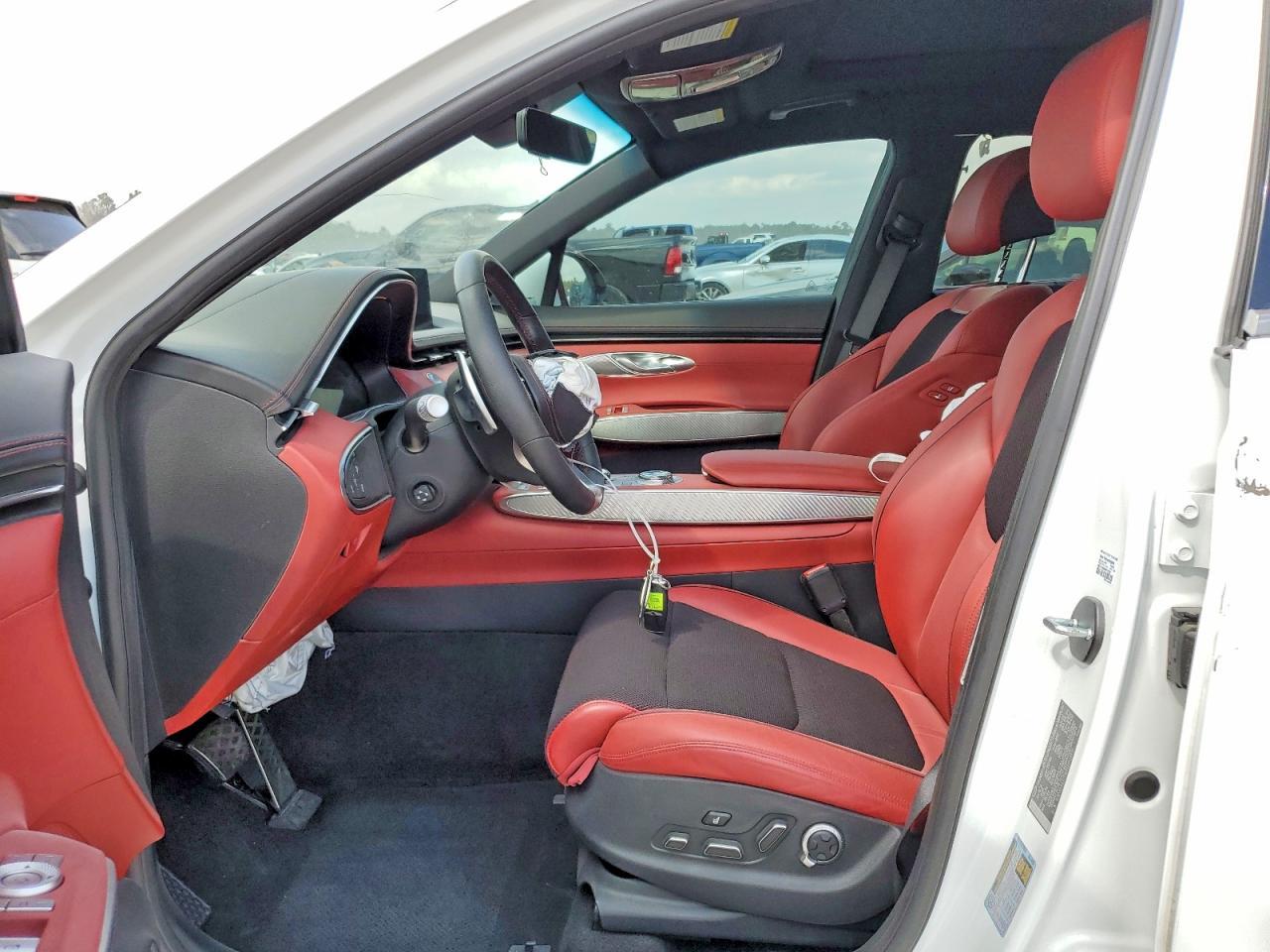 2025 Genesis Gv70 2.5T Standard - Image 7