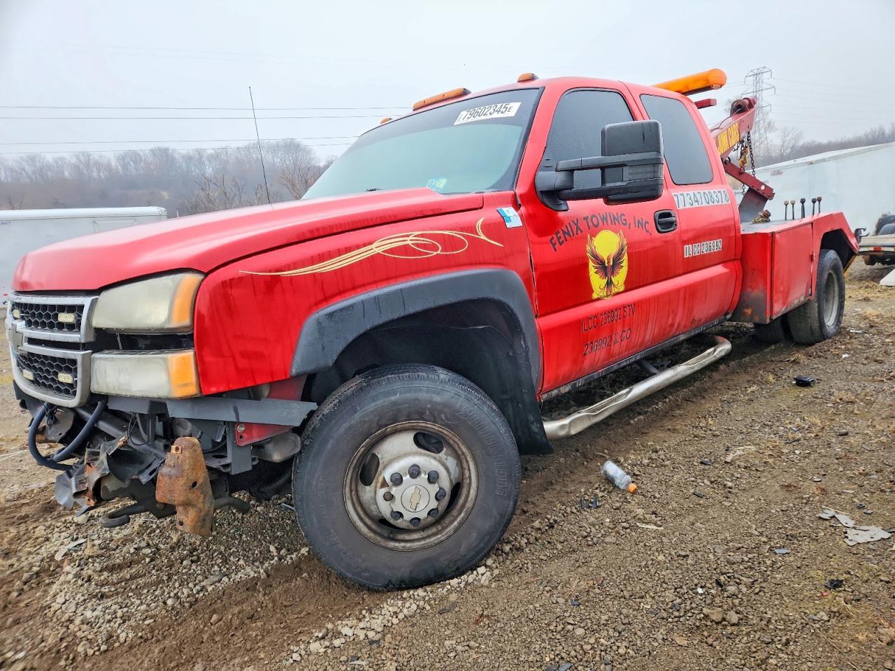2007 Chevrolet Silverado Tow Truck - Image 3