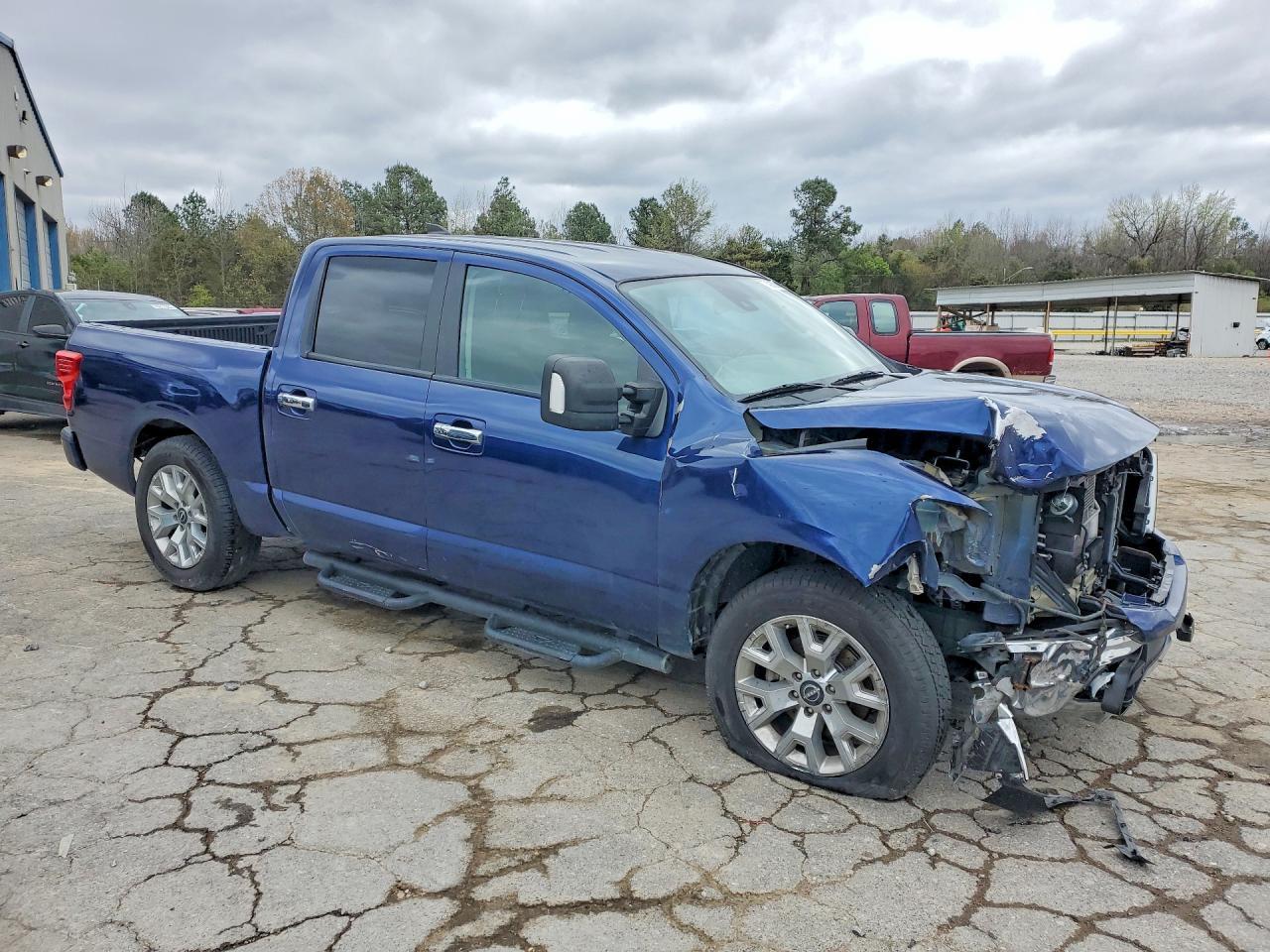 2023 Nissan Titan Sv - Фото 4