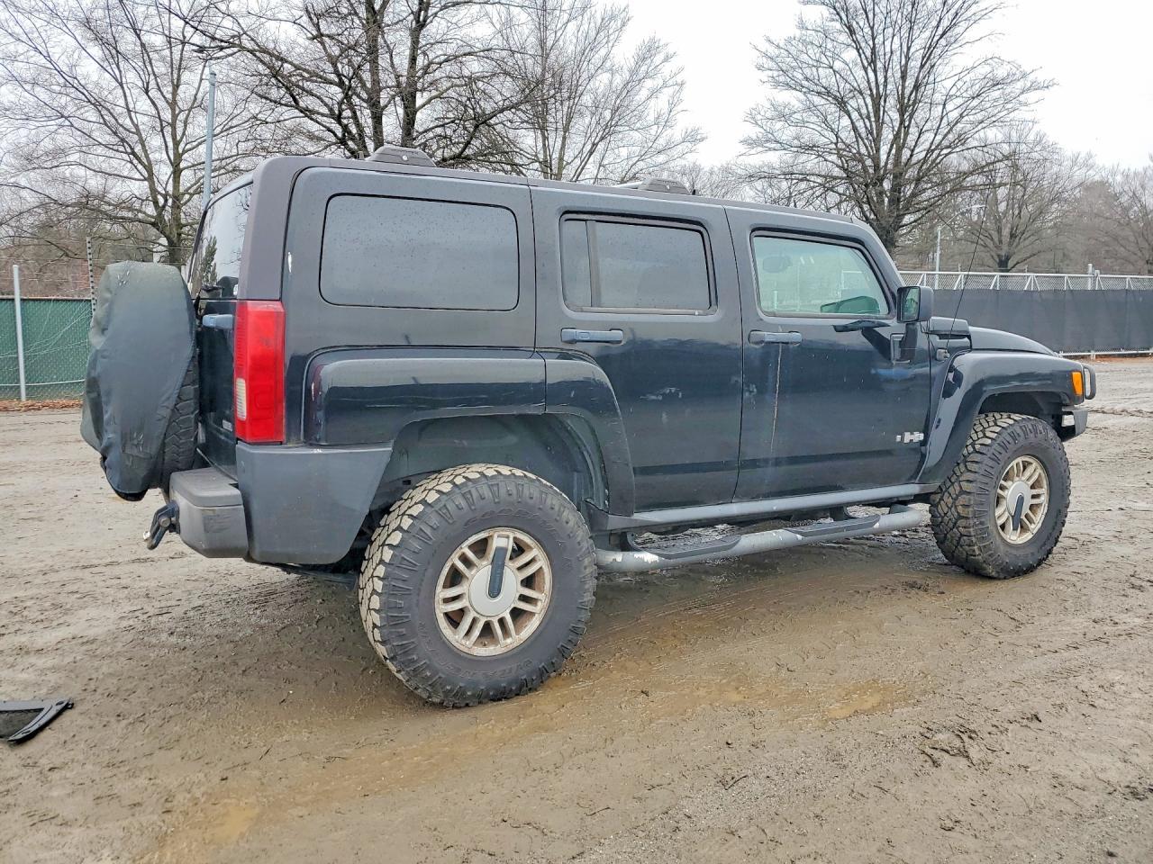 2006 Hummer H3 - Image 3