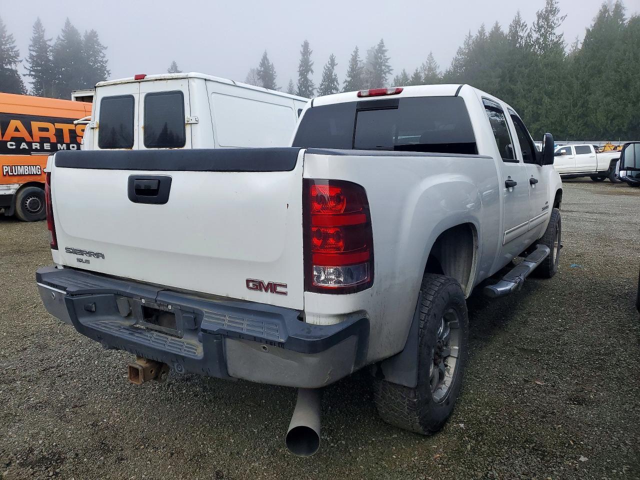 2007 GMC Sierra K2500 Heavy Duty - Фото 3