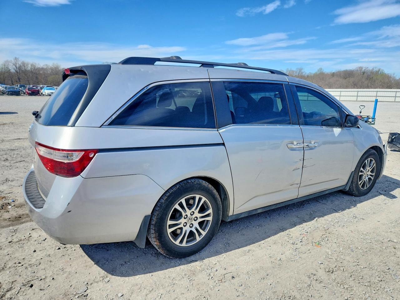 2012 Honda Odyssey Exl - Фото 3