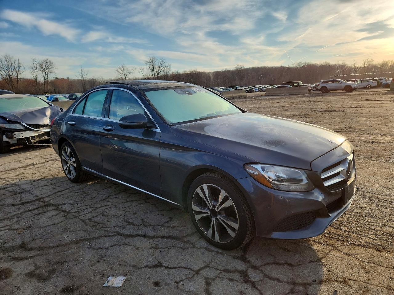 2016 Mercedes-Benz C 300 4Matic - Image 7