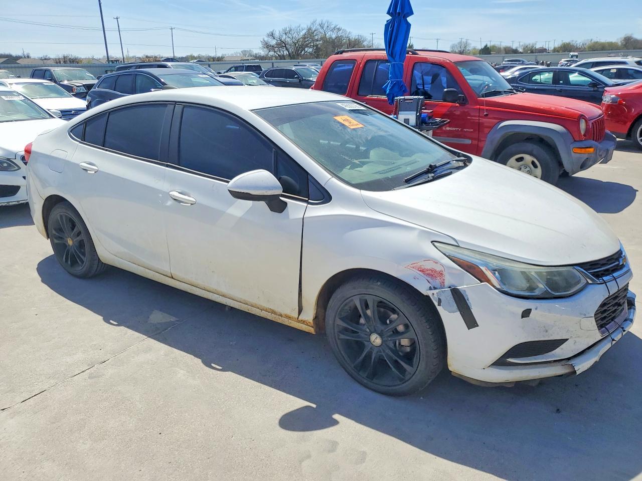 2017 Chevrolet Cruze Ls - Image 4