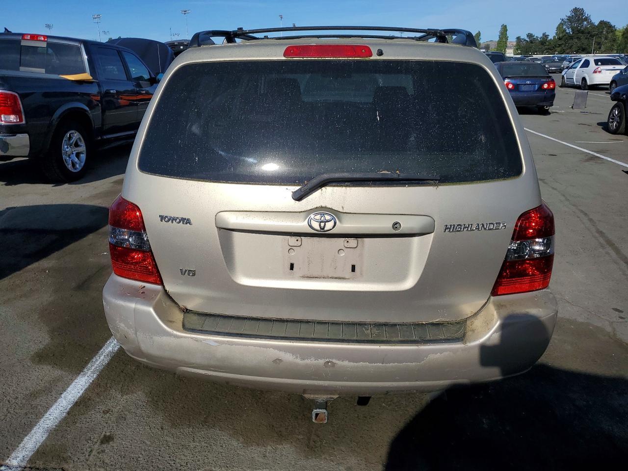 2004 Toyota Highlander Base - Фото 6
