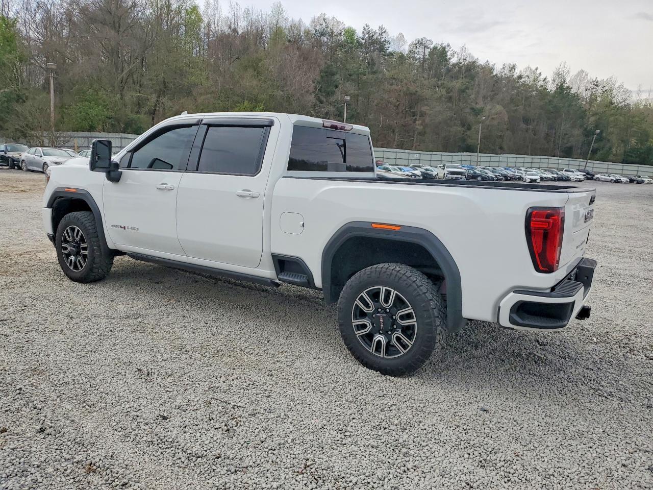 2022 GMC Sierra K2500 At4 - Фото 2