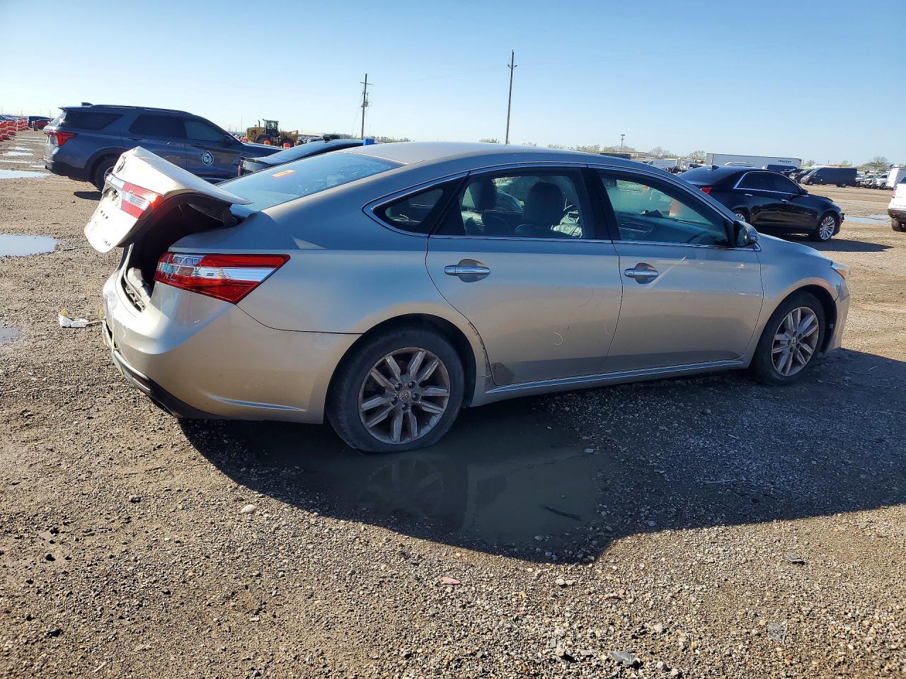 2013 Toyota Avalon Xle - Фото 3
