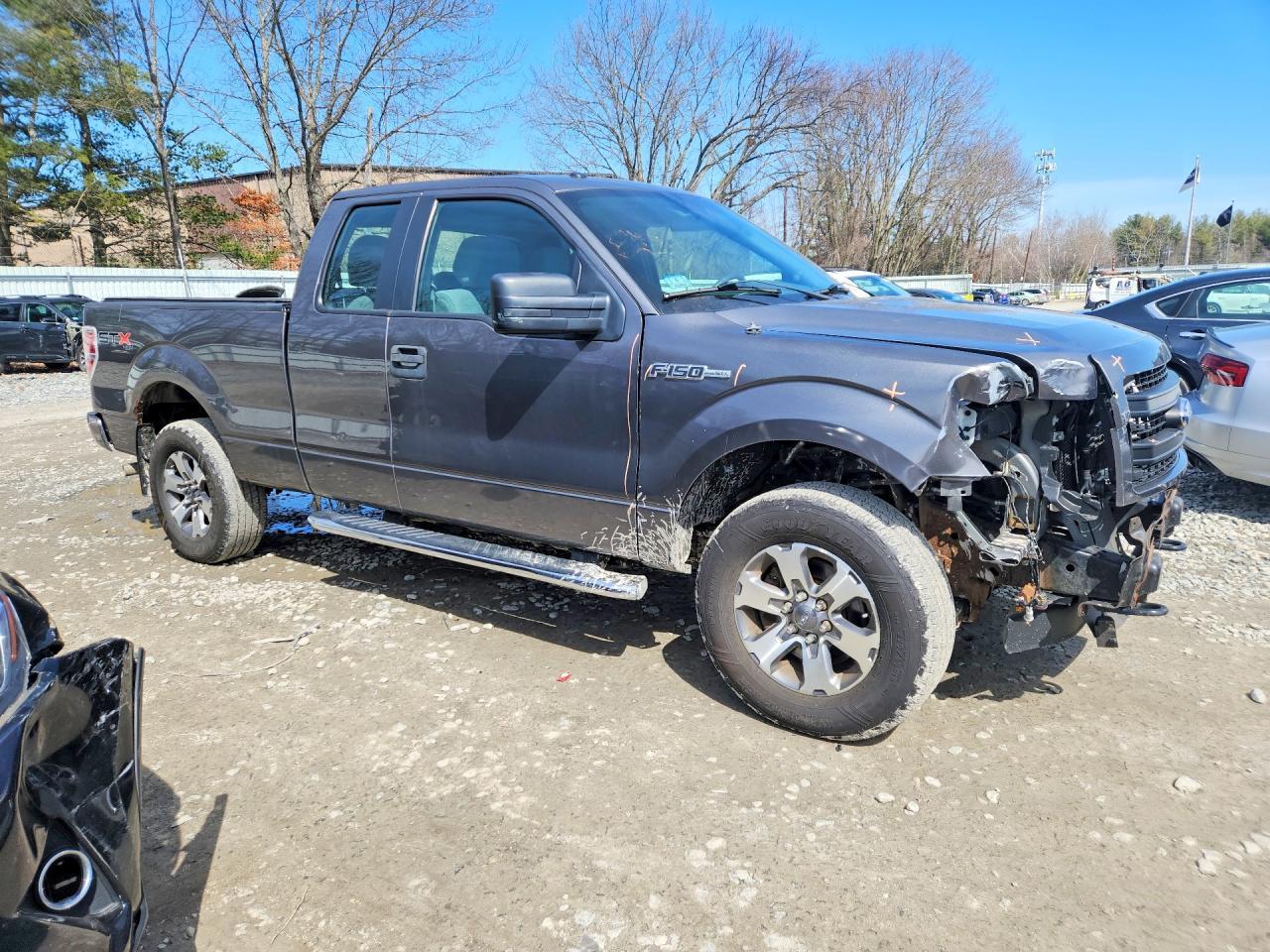 2013 Ford F150 Super Cab - Фото 4