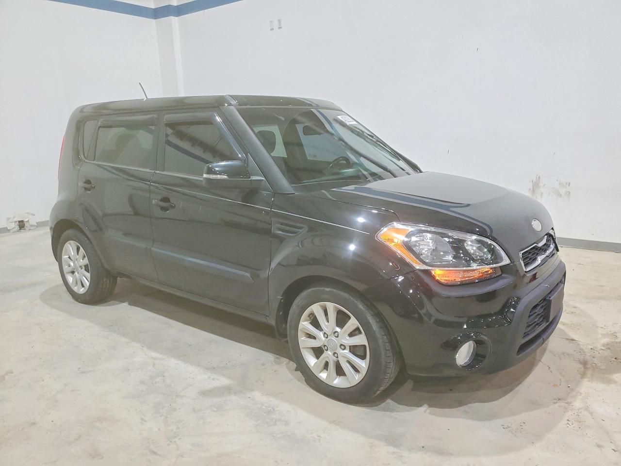2013 Kia Soul + - Фото 4