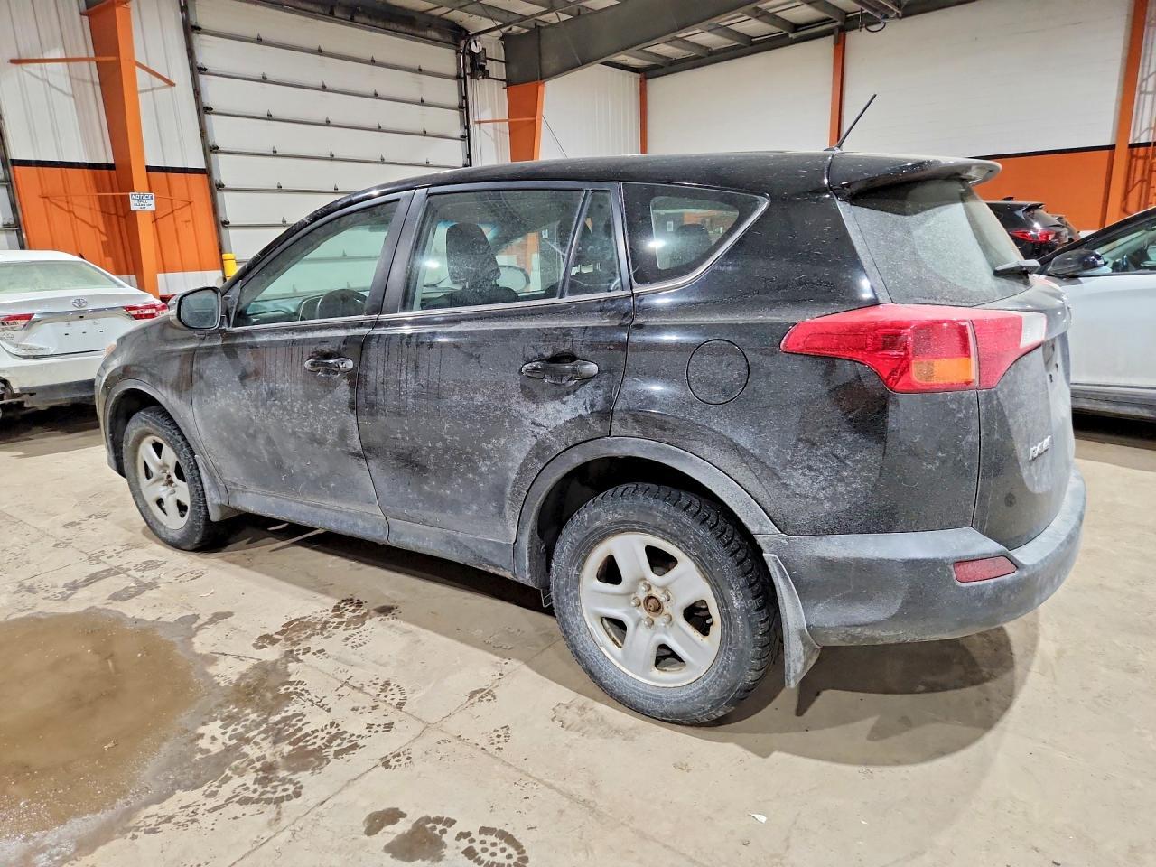 2015 Toyota Rav4 Le - Фото 2