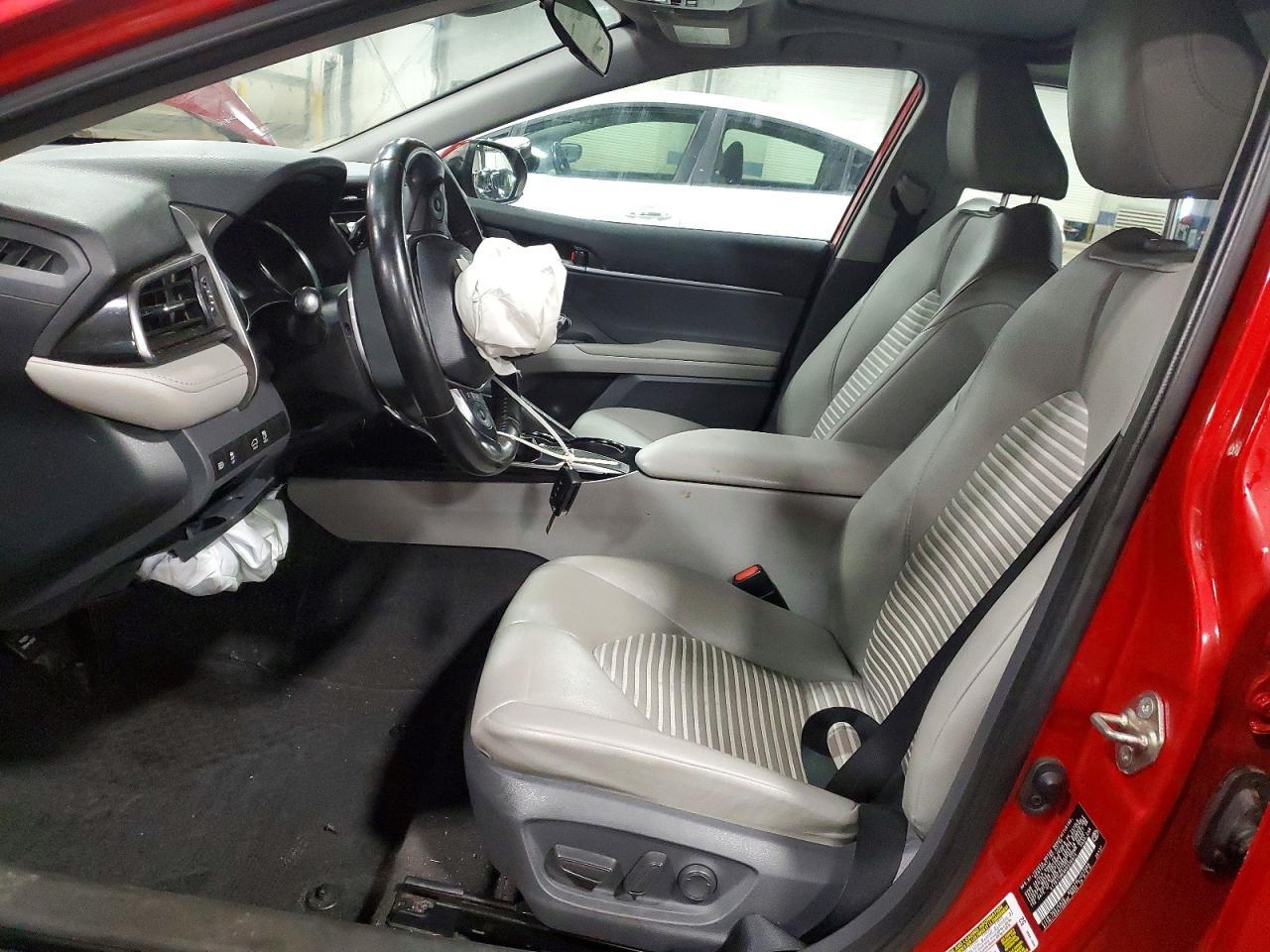2019 Toyota Camry Se - Image 7